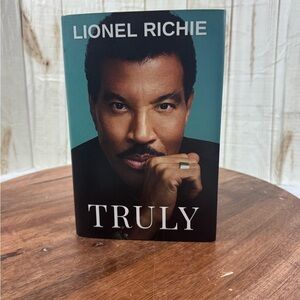 Lionel Richie 'Truly' Book